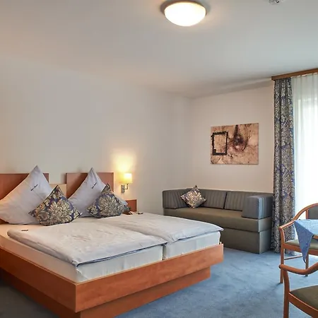 Muenster Hotell 3*